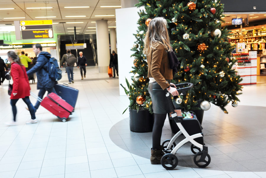 Travelling on the airport during Holiday season